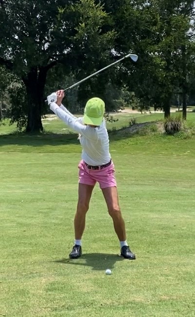 LAURA=BAUGH-GOLF-SWING